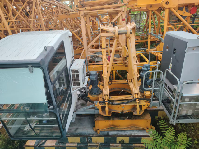  Year of Machine 2022 Good Fresh Machine ZOOMLION Flat-Top Tower Crane WA7527-16D